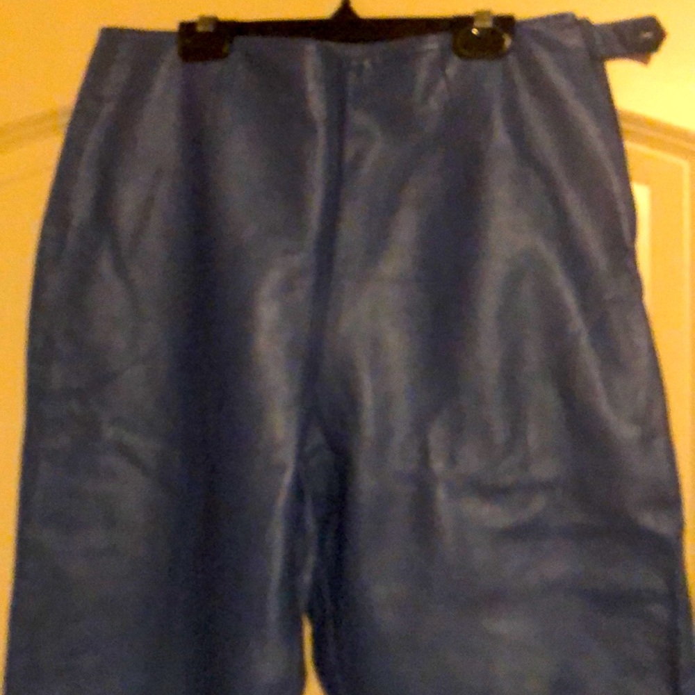 Sz 10. Genuine leather pants, excellent condition